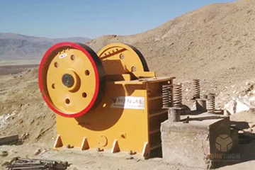 湖北黃岡時(shí)產(chǎn)150噸青石破碎生產(chǎn)線