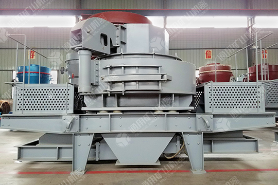 津巴布韋時(shí)產(chǎn)5-10噸沖擊式破碎機(jī)花崗巖破碎生產(chǎn)線