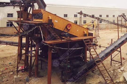 河南登封時(shí)產(chǎn)1000噸石料生產(chǎn)線