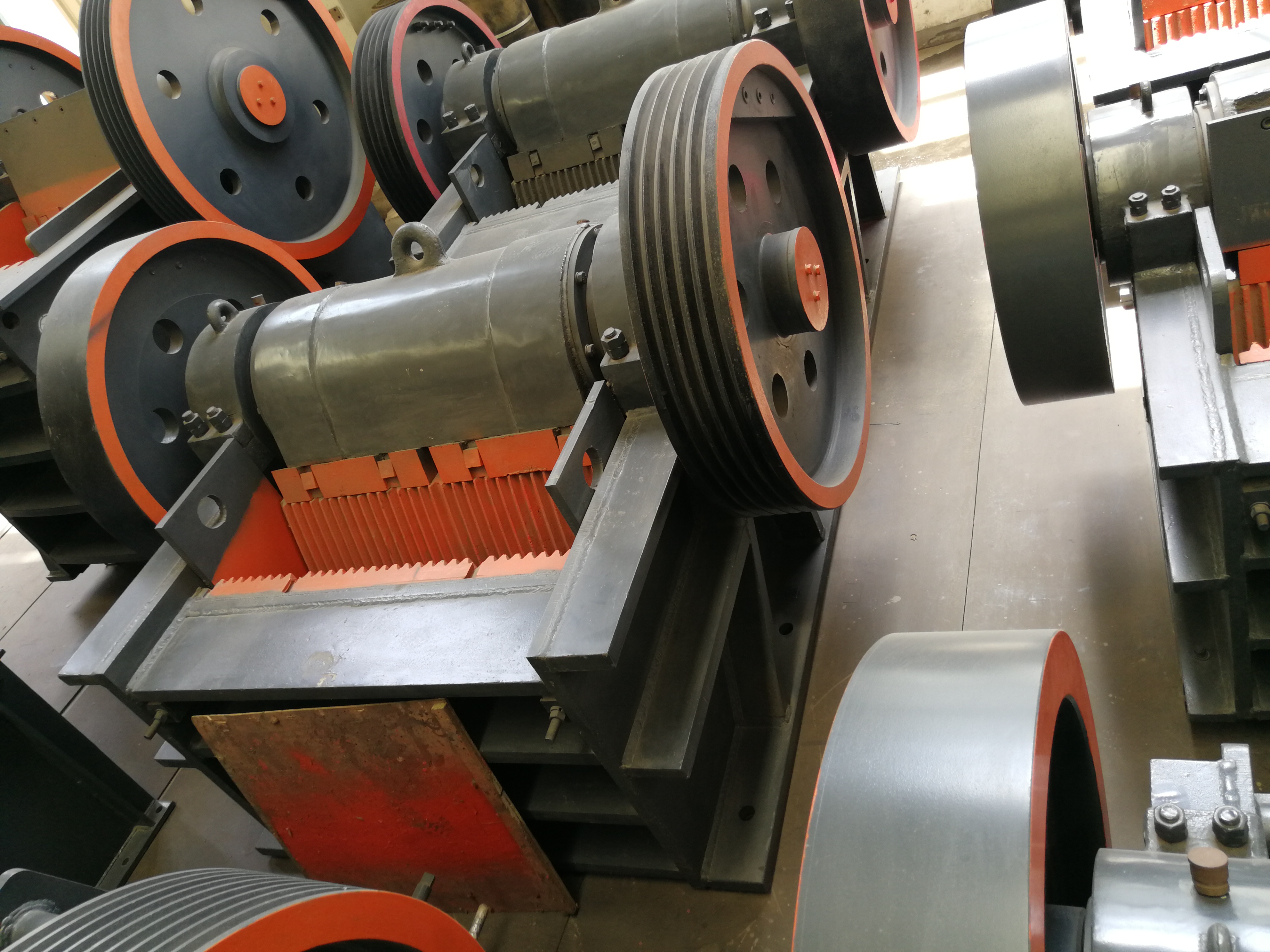 顎式破碎機(jī) 顎式破碎機(jī)